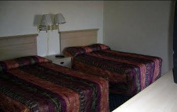 Surrey Motel Ottawa Exterior photo